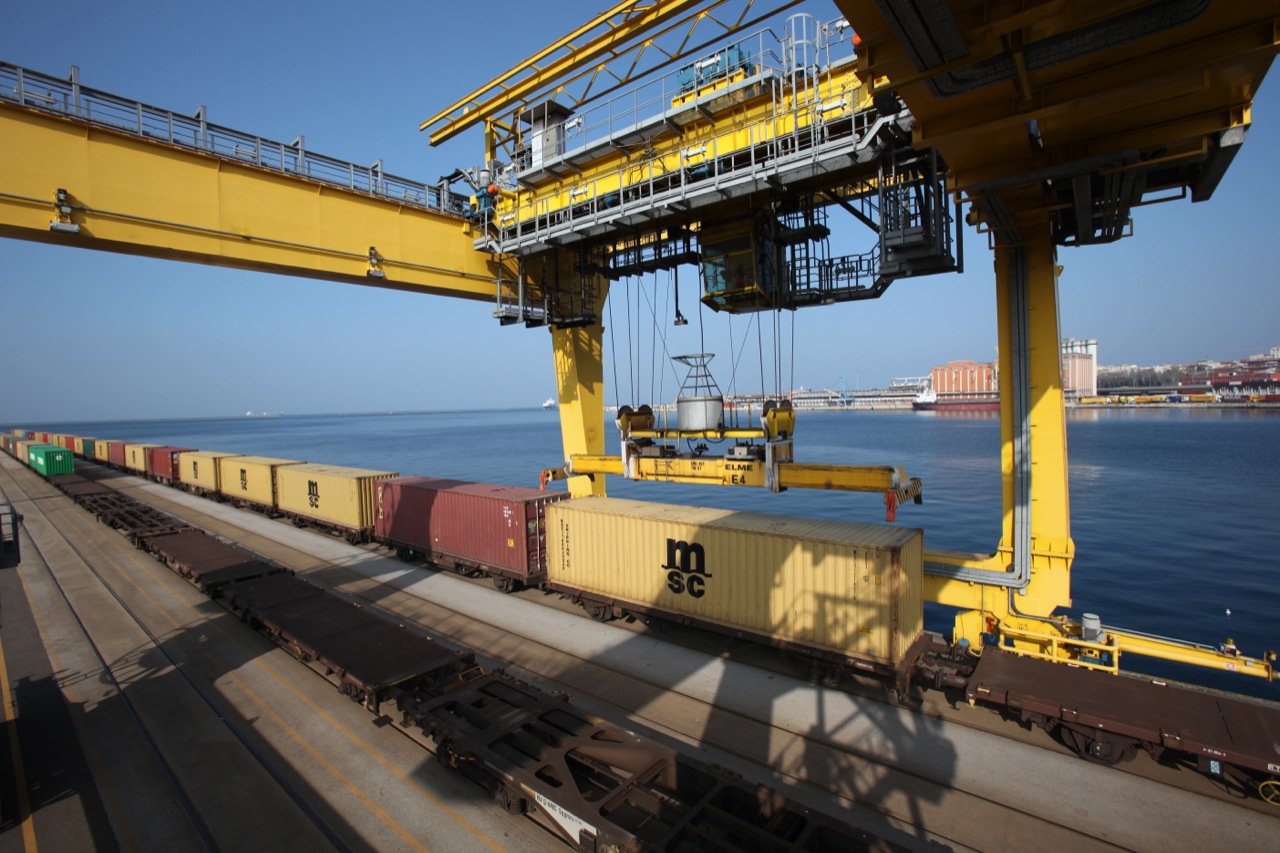 Rail & intermodal